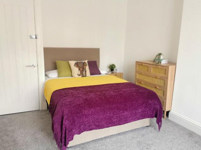 Room 1, Underwood Lane, Crewe, CW1 1 bed in a house share to rent £495 pcm £114 pw