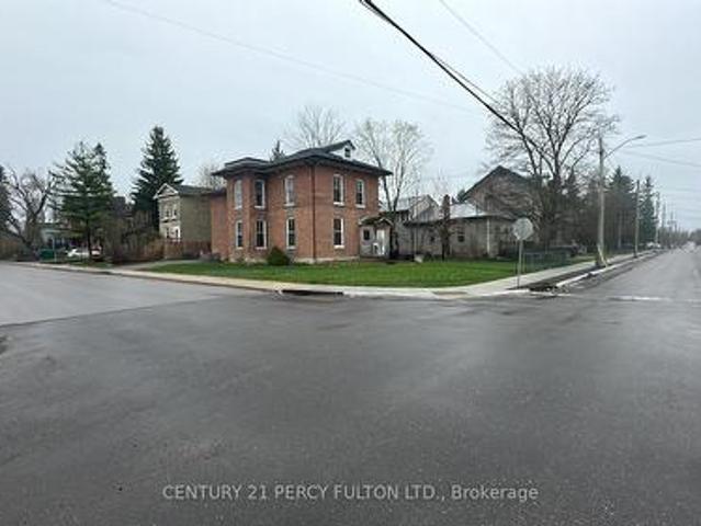 Room 23 Glenelg Street W, Kawartha Lakes, ON, K9V 2T9 house for lease | Listing ID X13058 | Royal LePage