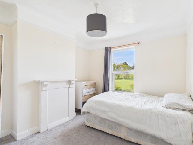 Room 2, 23 Marle Hill Road, Cheltenham, 1 bedroom, Terraced
