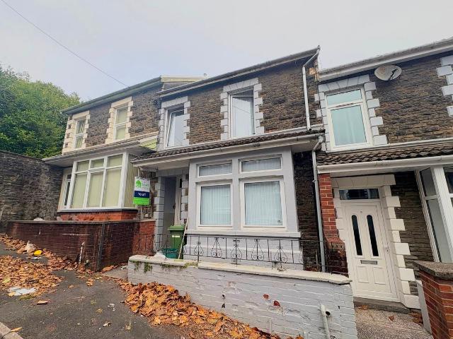 Room 2, 6 Hilda Street, Pontypridd CF37, 1 bed terraced house to rent, £370 pcm | PrimeLocation