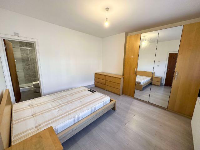 Room 2, 8, Balfour Road, Hounslow, Greater London TW3, 1 bed detached house to rent, £850 pcm | PrimeLocation