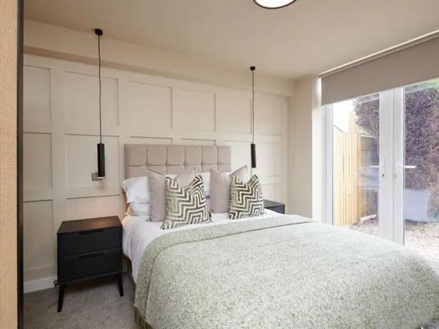 Room 2, Chandos street NG4 2LS, Property for rent