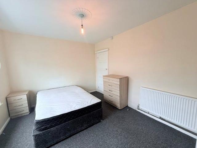 Room 2 Failsworth, Nottingham, NG11 8FQ, Property for rent