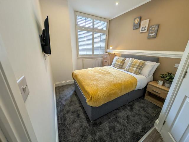 Room 2, Furnival Street, Crewe, CW2 1 bed in a house share to rent £580 pcm £134 pw