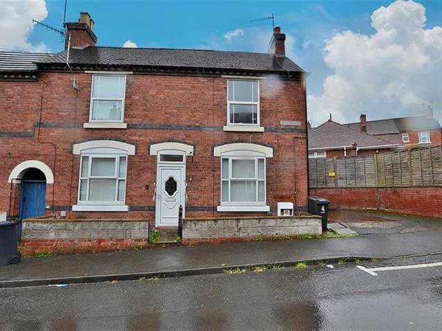 Room 2, Stourbridge 1 bed in a house share to rent £425 pcm £98 pw