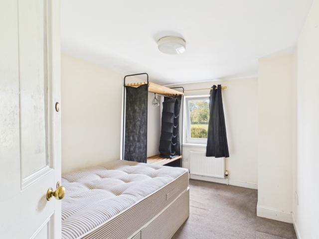 Room 3, 23 Marle Hill Road, Cheltenham, 1 bedroom, Terraced