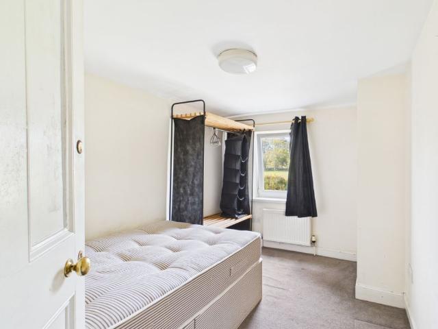Room 3 23 Marle Hill Road, Cheltenham GL50, 1 bed terraced house to rent, £450 pcm | PrimeLocation