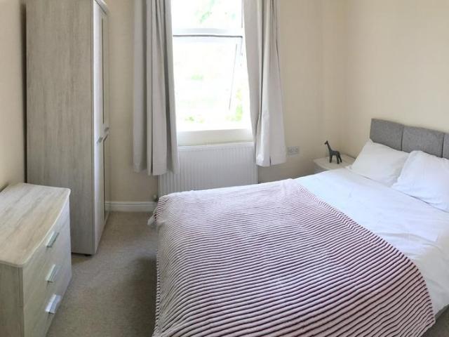 Room 3 @ 23 Samuel Street, Crewe, CW1 4 bed house share to rent £450 pcm £104 pw