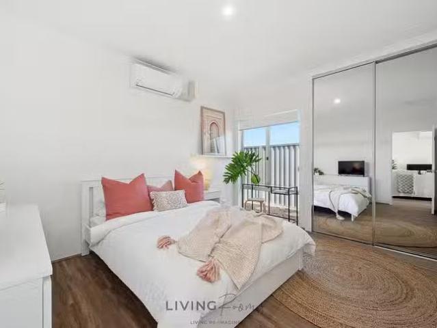 ROOM 3 Allium Road, Wellard, WA 6170