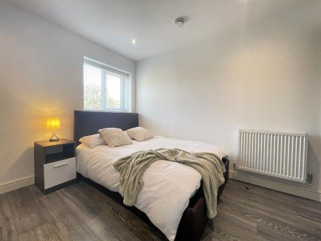 Room 3, Flat C, Star Road, Peterborough PE1, Room to rent, £600 pcm | PrimeLocation