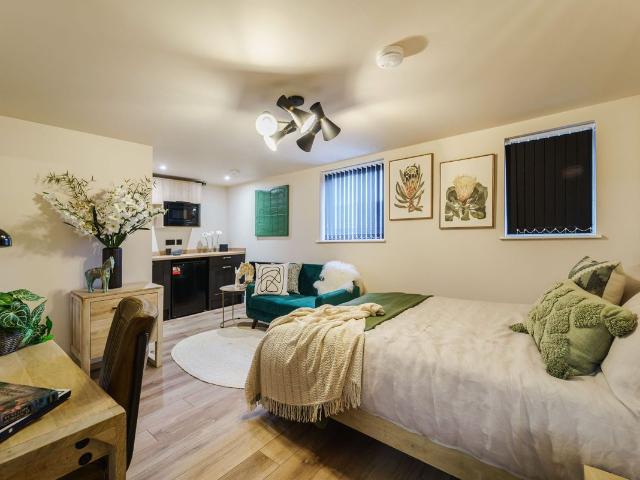 Room 3, Junction Street DE1, Studio to rent, £725 pcm | PrimeLocation