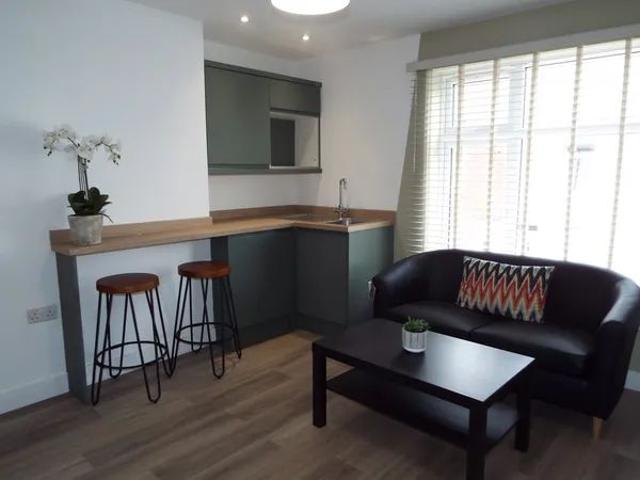 Room 3, St. Catherine Street, Mansfield, NG18, Property for rent