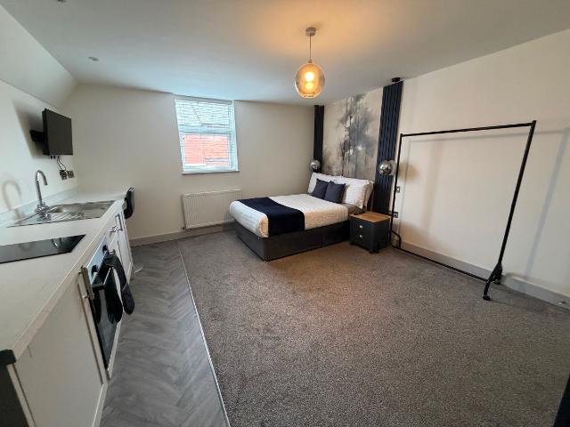 Room 3, Sun Street DE22, Studio to rent, £725 pcm | PrimeLocation