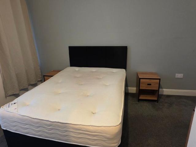 Room 3, Warrington WA2, 5 bed shared accommodation to rent, £550 pcm | PrimeLocation