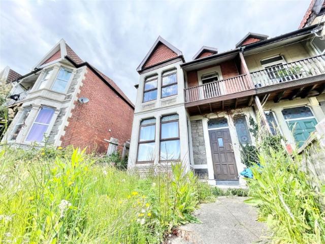 Room 4, 45, Bristol Hill,, Brislington, BS4 5AA, 1 bedroom, Room
