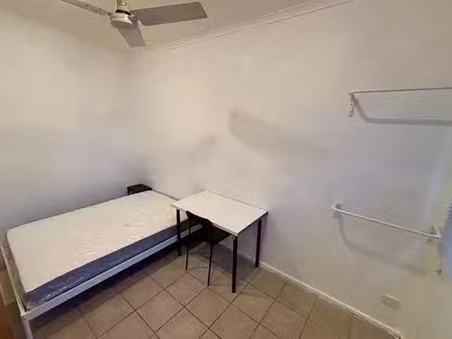 Room 4