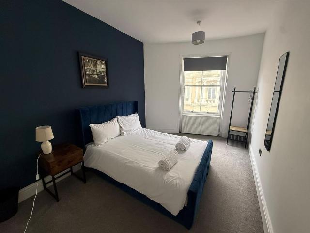 Room 4, 60A Western Road, Brighton BN3, 1 bed maisonette to rent, £1,000 pcm | PrimeLocation