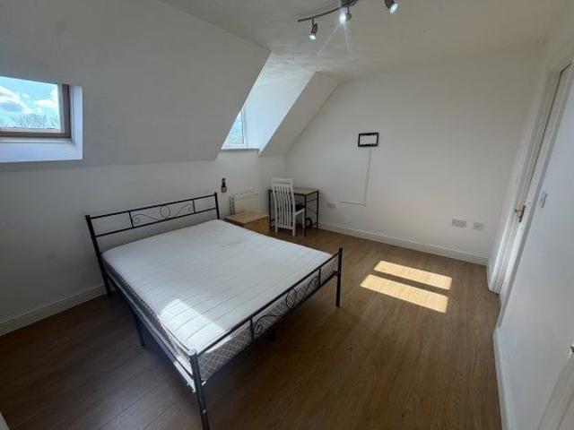 Room 4 Eagle Way, Peterborough PE7 8EL, Property for rent