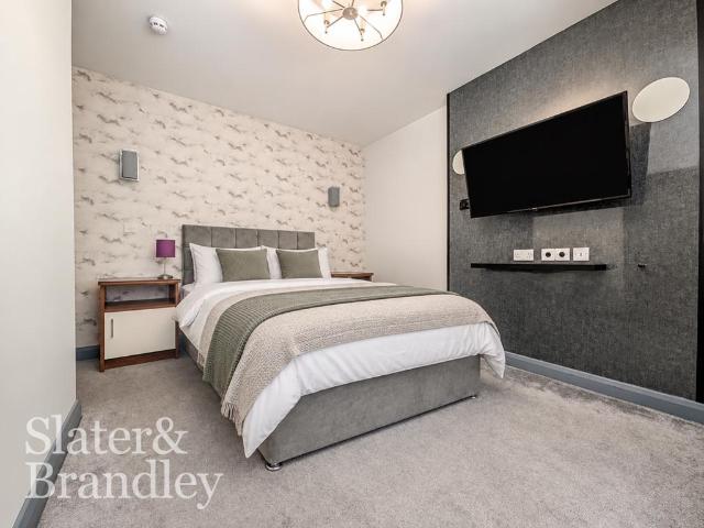 Room 4, Melton Road, West Bridgford. 1 bed apartment to rent £725 pcm £167 pw