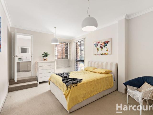 Room 5 67 Glencoe Parade, HALLS HEAD, WA 6210