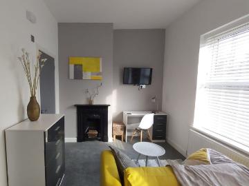 Room 5, Wargrave Road, Newton Le Willows WA12, 5 bed semi detached house to rent, £600 pcm | PrimeLocation