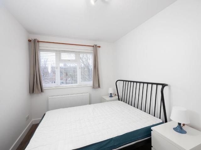 Room 6, 104 Kynaston Avenue, Aylesbury, Buckinghamshire HP21, 1 bed property to rent, £750 pcm | PrimeLocation