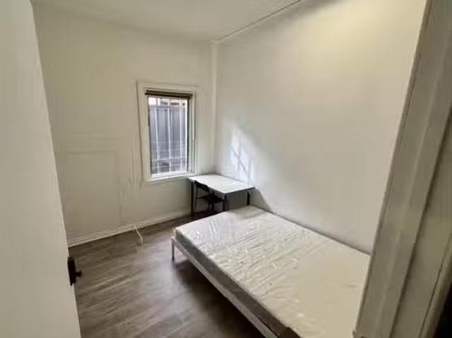 Room 6