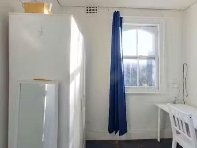 Room 6