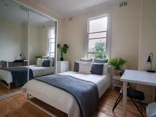 Room 7