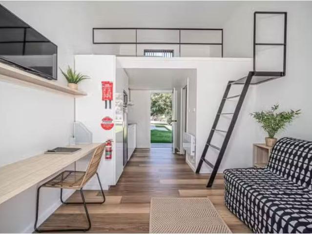 Room 9/7 Helen Avenue, ARMIDALE House for rent Listed by Ashl.