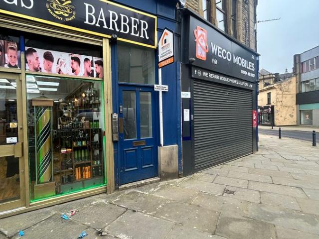 Room 9, Westgate WF13, Studio to rent, £400 pcm | PrimeLocation
