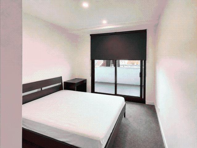 ROOMING HOUSE Female Only Private Room for Rent Close to Monash & Transport