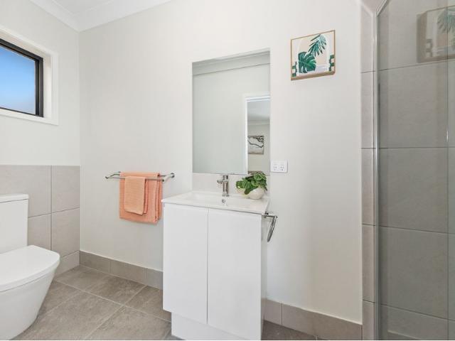 Rooming house in a fantastic inner city location