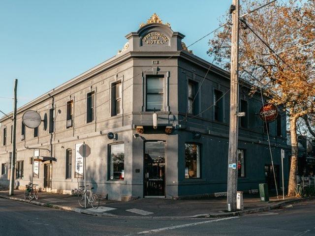 Rooming House Rooms Available!