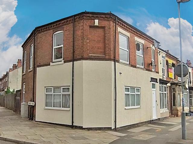 Rooms at Dogpool Lane, Birmingham 1 bed in a house share to rent £450 pcm £104 pw