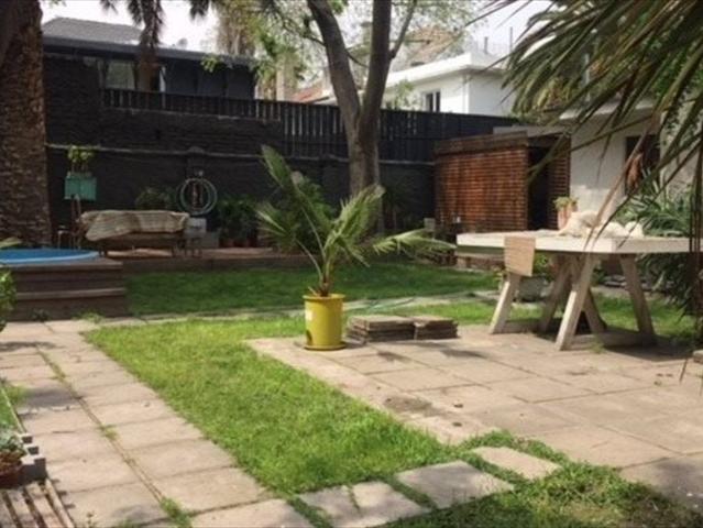 Rooms available in beautiful house in Providencia