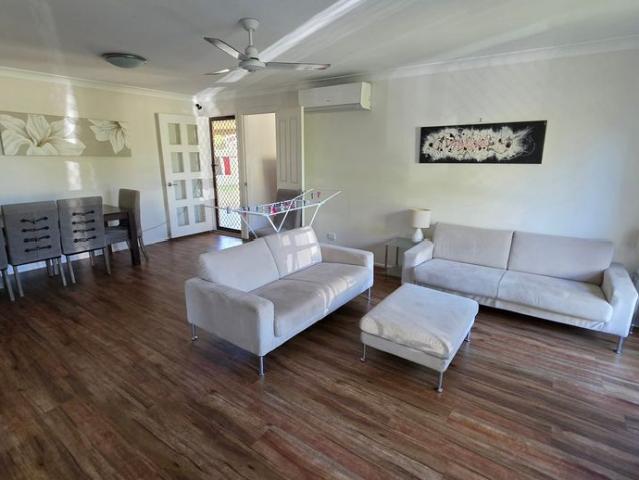 Rooms Available | Shared Home Near UniSQ | Quiet Street