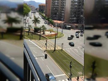 Rooms for rent in 4 bedroom apartment in Murcia