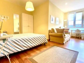 Rooms for rent in 5 bedroom apartment in Bilbao