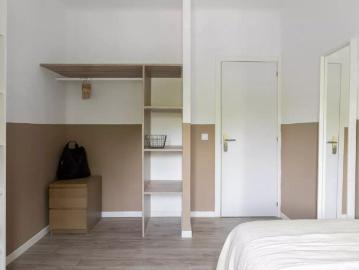 Rooms for rent in 2 bedroom apartment in Getafe