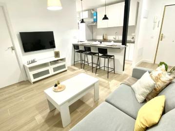 Rooms for rent in modern 4 bedroom apartment in Móstoles