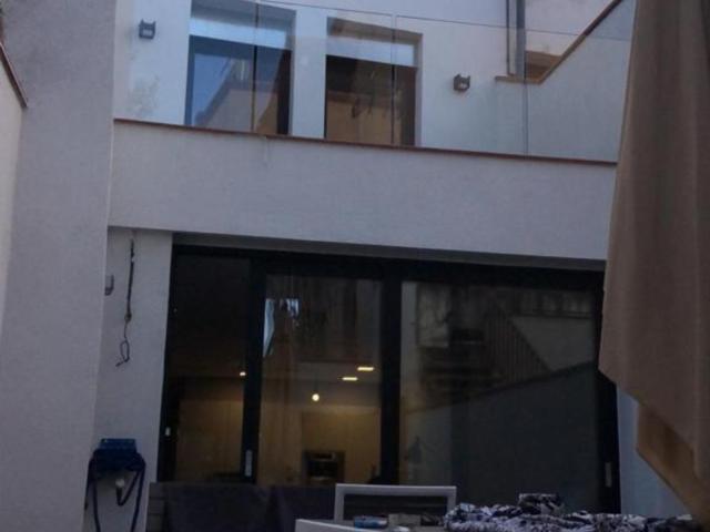Room/studio, 3rd floor of a 4 bedroom house near the Bellaterra university campus