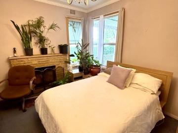 Rooms/27 Cameron Street, Jesmond NSW 2299 House For Rent | Domain