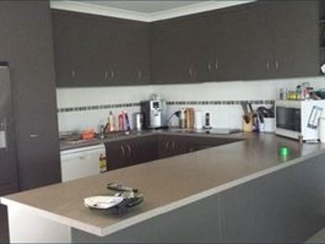 Roomy family home!