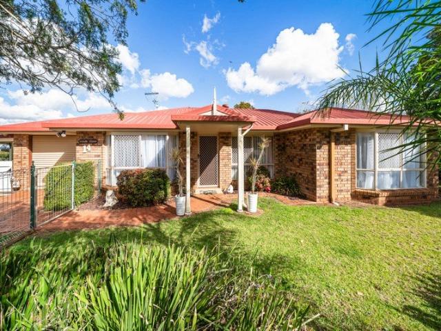 Roomy Four Bedroom Family Living in Wilsonton Heights