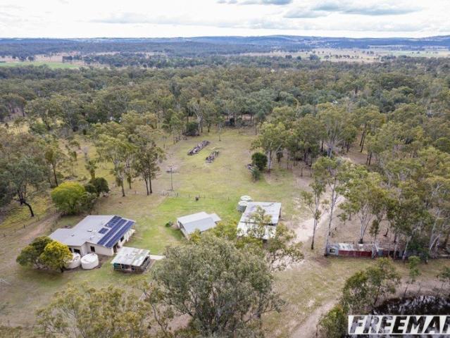 Roomy Home + Granny Flat on 69 Acres!