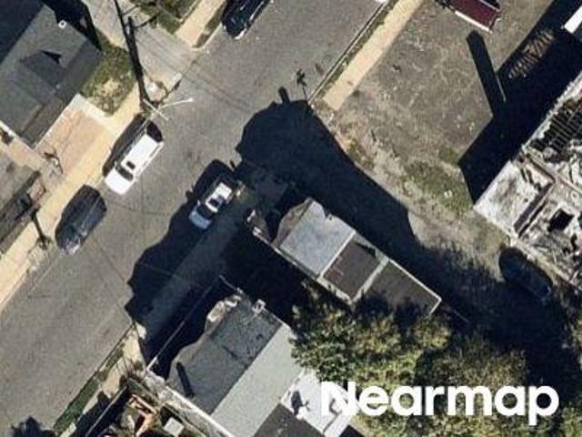 Roosevelt St