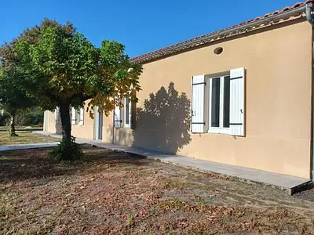 Roaillan 33210 Location maison 5 pièces t5