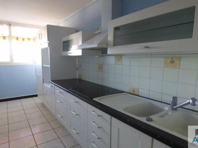Roanne, 10 Rue de Bourgogne, Résidence Les Toits de Roanne