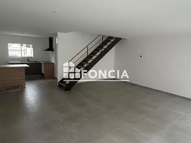 Roanne 42300 Achat / Vente appartement 5 pièces t5